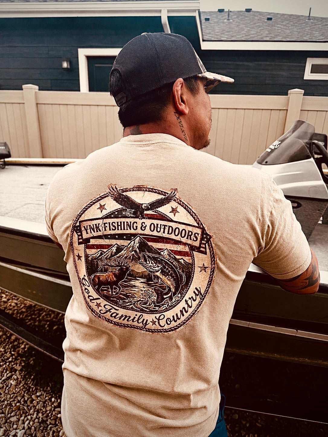 Short sleeve graphic T-shirt