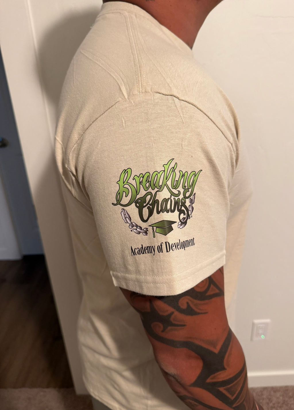 Short sleeve Graphic Tee