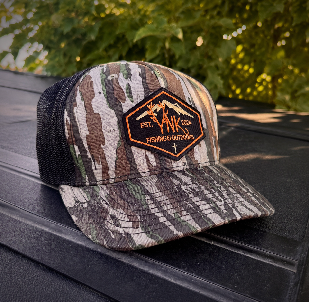 snap back hat Reel tree camo/black