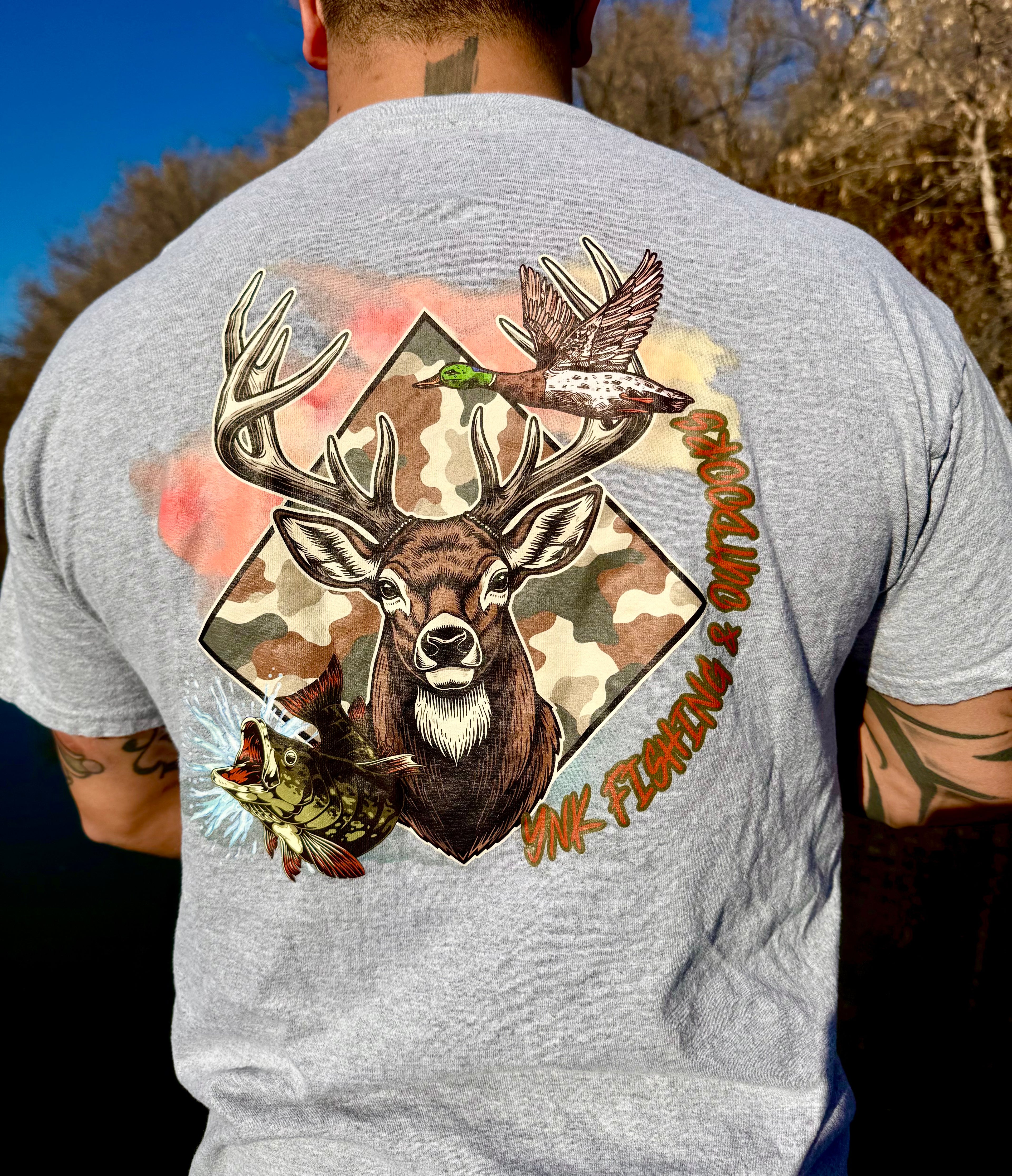 Wild life graphic tee